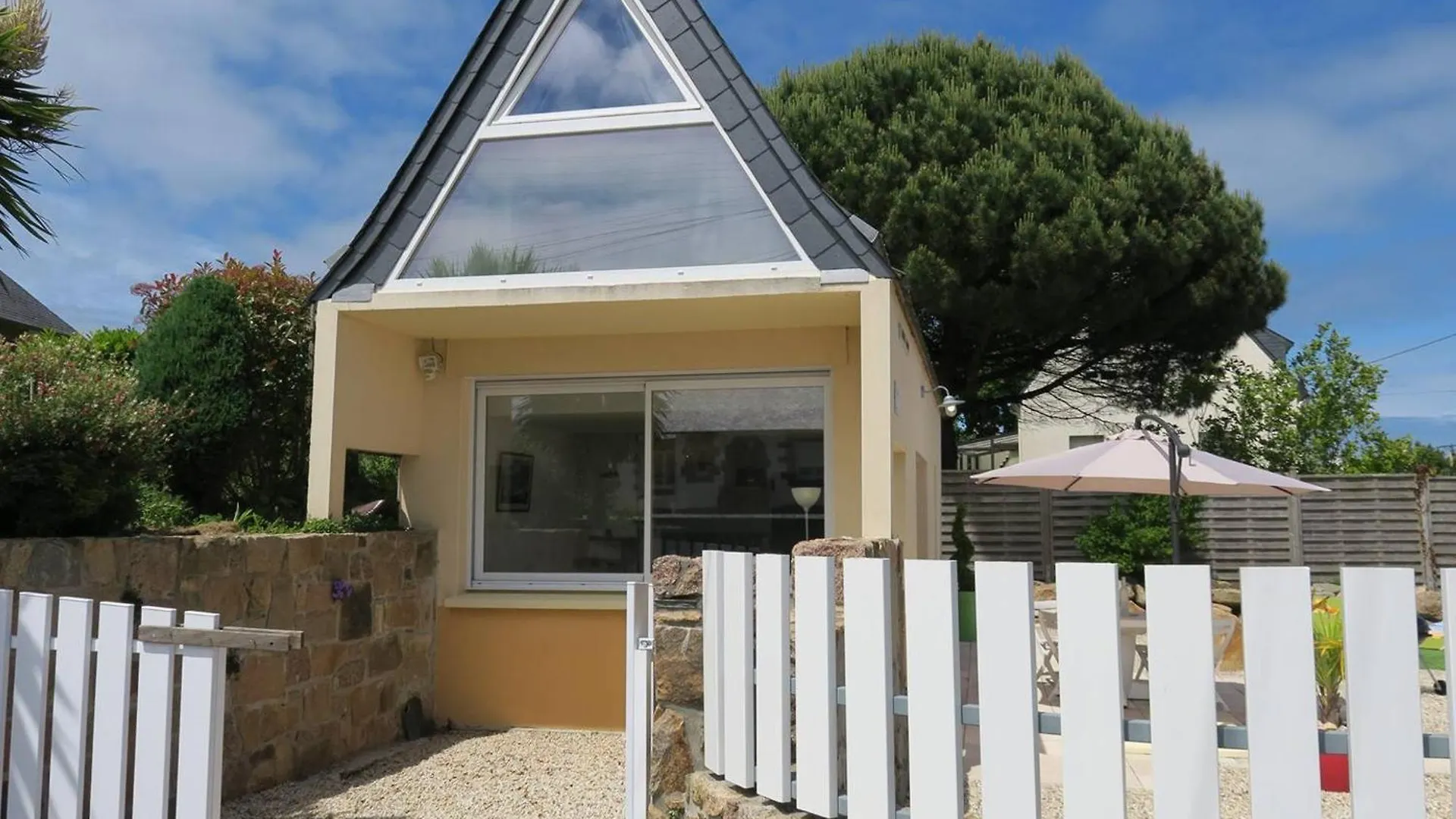 Дом отдыха Maison Renovee 3* Avec Jardin Et Wifi, A 450M Du Centre De Perros-Guirec - Fr-1-368-301